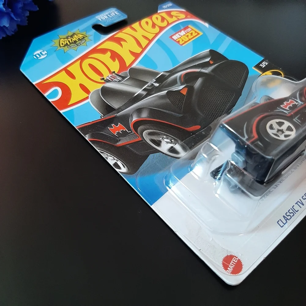 2022 Hot Wheels Batmobile Batman Collection Diecast Car Classic TV Series - Picture 6 of 10